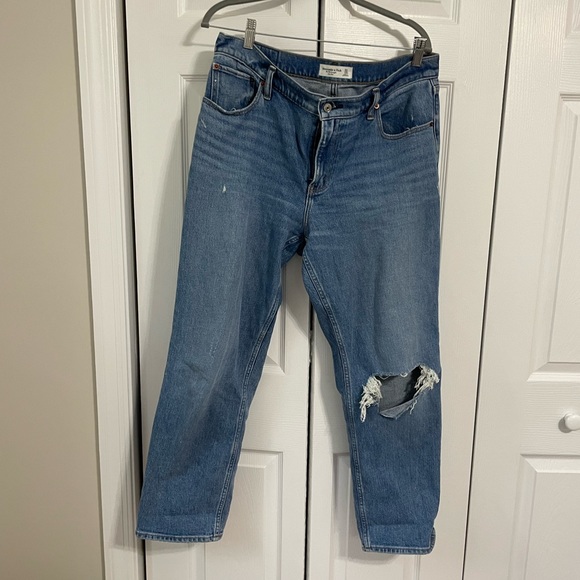 ABERCROMBIE Low Rise 90s Straight Jean size 31s - Picture 2 of 5